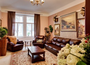 Квартира, 4 + кк, 115 м2, Прага 2 - Винограды